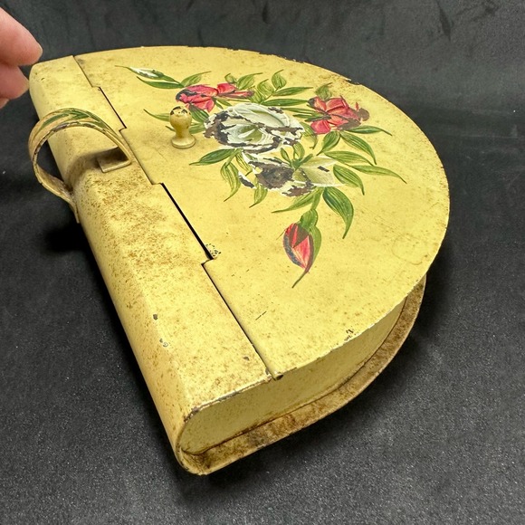 Vintage 1970s Toleware Crumb Tray Silent Butler Not Cleaned Afraid to Mess up‎ - Picture 7 of 14